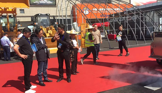开云「中国」Kaiyun·官方网站-国内一流技术服务商
携带设备参加盘锦展会(图2)